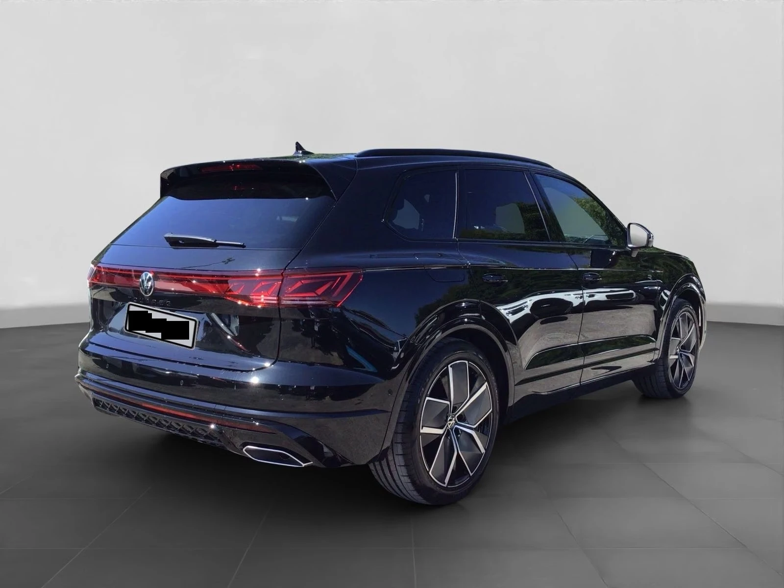 VW Touareg 3.0 TDI R-LINE, снимка 2 - Автомобили и джипове - 24724076