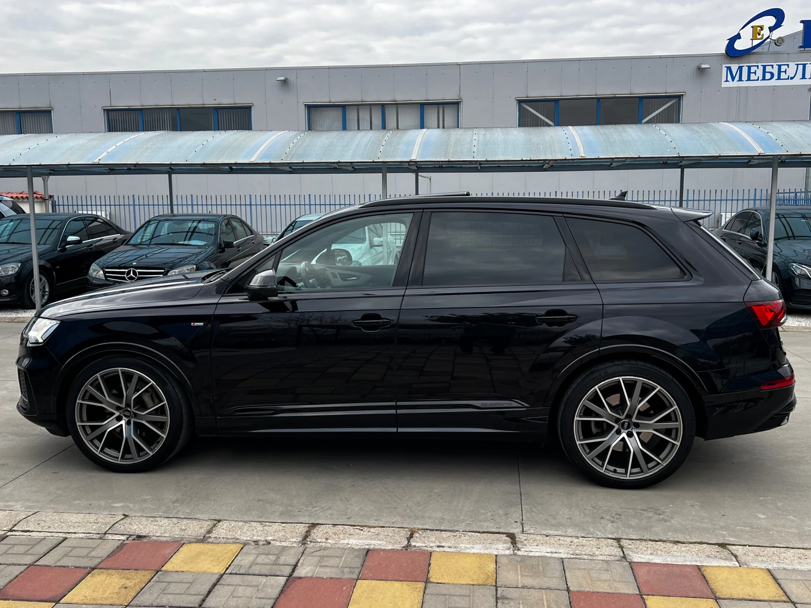 Audi Q7 50TDI, QUATTRO, 7м, S LINE, BLACK, FULL SERVICE AU - изображение 7