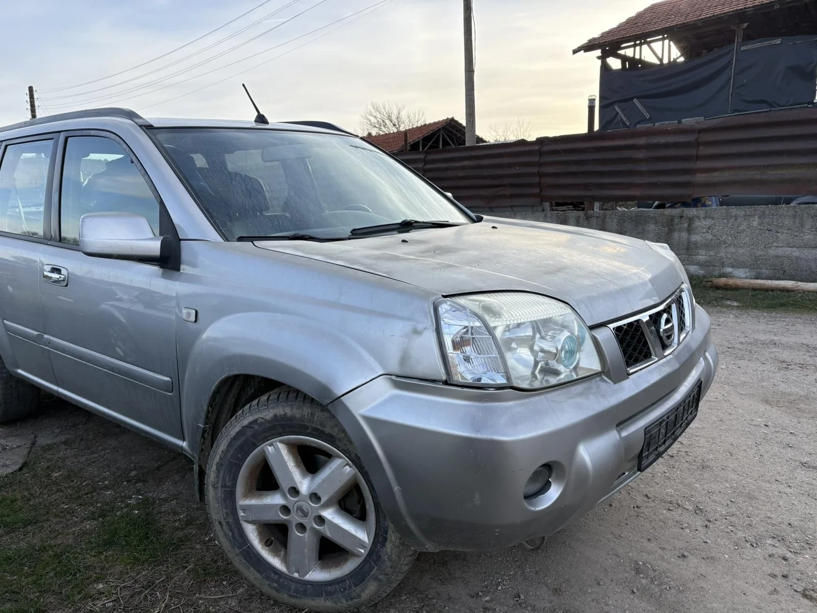 Nissan X-trail 2.2Di, снимка 2 - Автомобили и джипове - 52833647