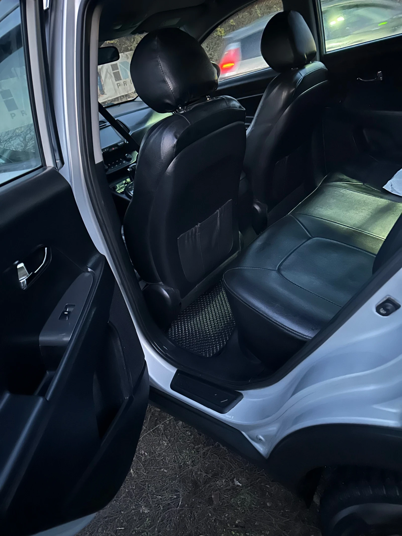 Kia Sportage 2.0  4x4 | Mobile.bg � ����������� 15