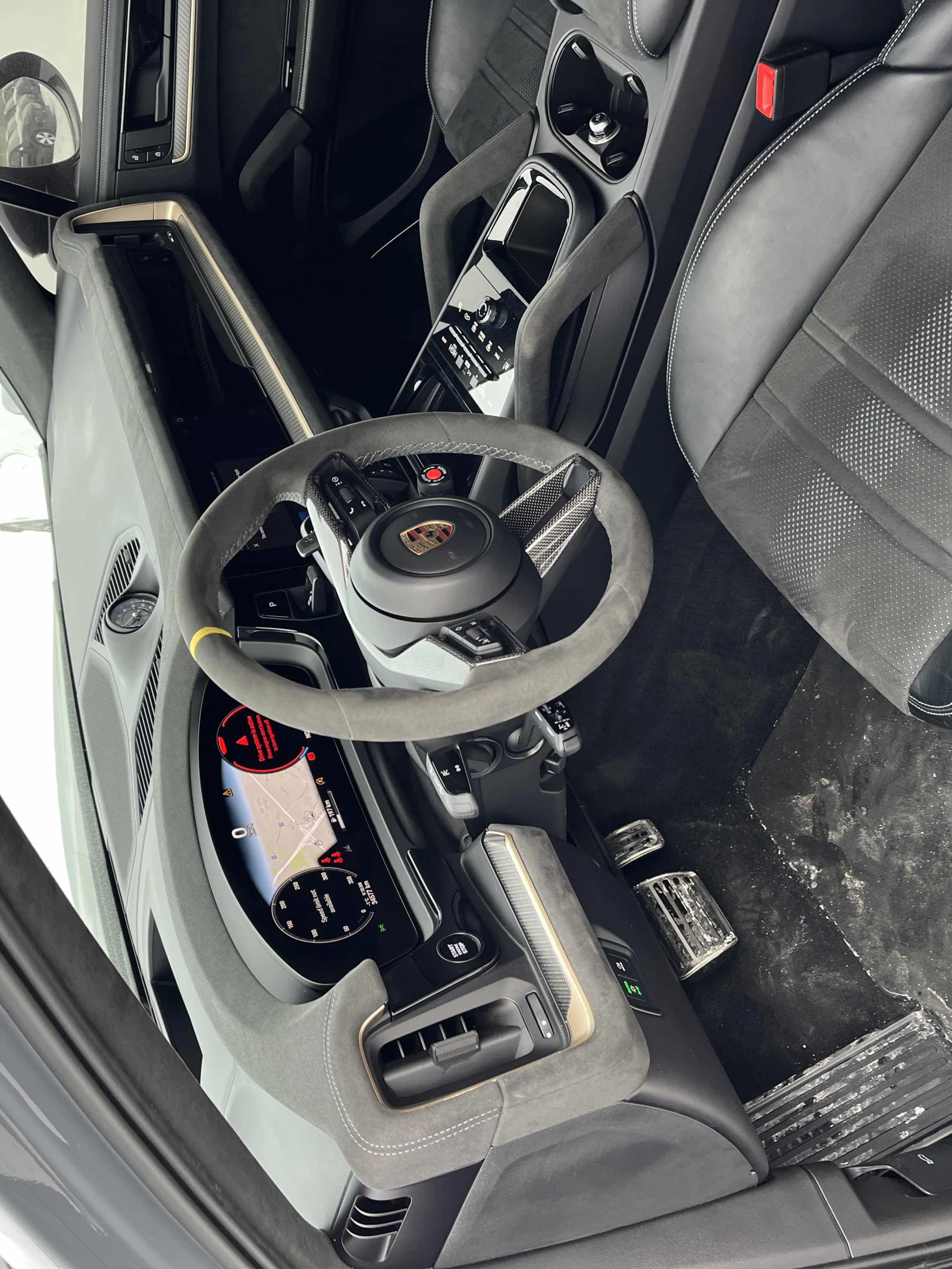 Porsche Cayenne Coupe Turbo GT - изображение 7