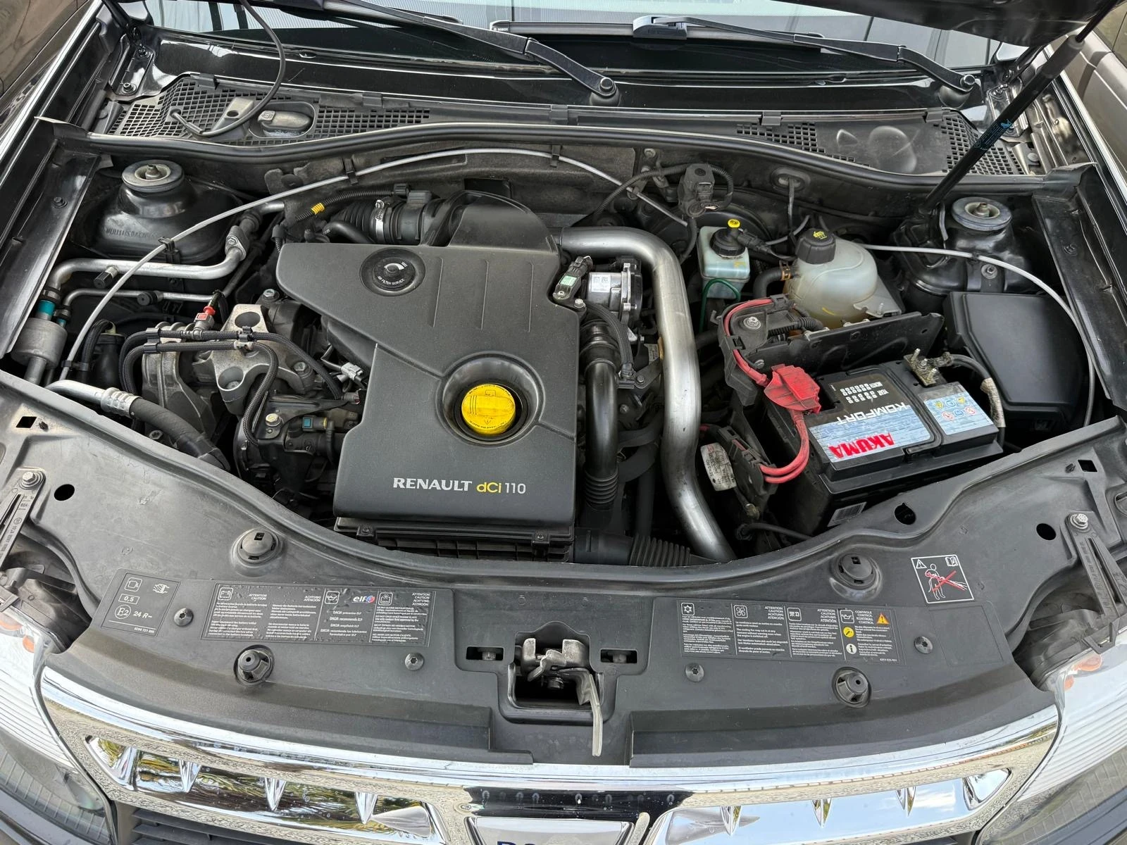 Dacia Duster 1.5 DCi 4* 4 2011 175 хил км  ТОП СЪСТОЯНИЕ, снимка 13 - Автомобили и джипове - 53965053