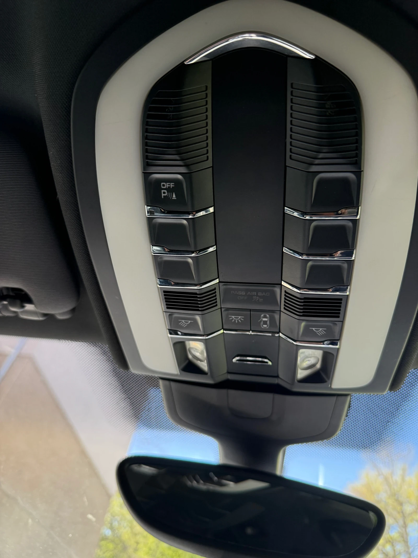 Porsche Cayenne, снимка 11 - Автомобили и джипове - 54172374