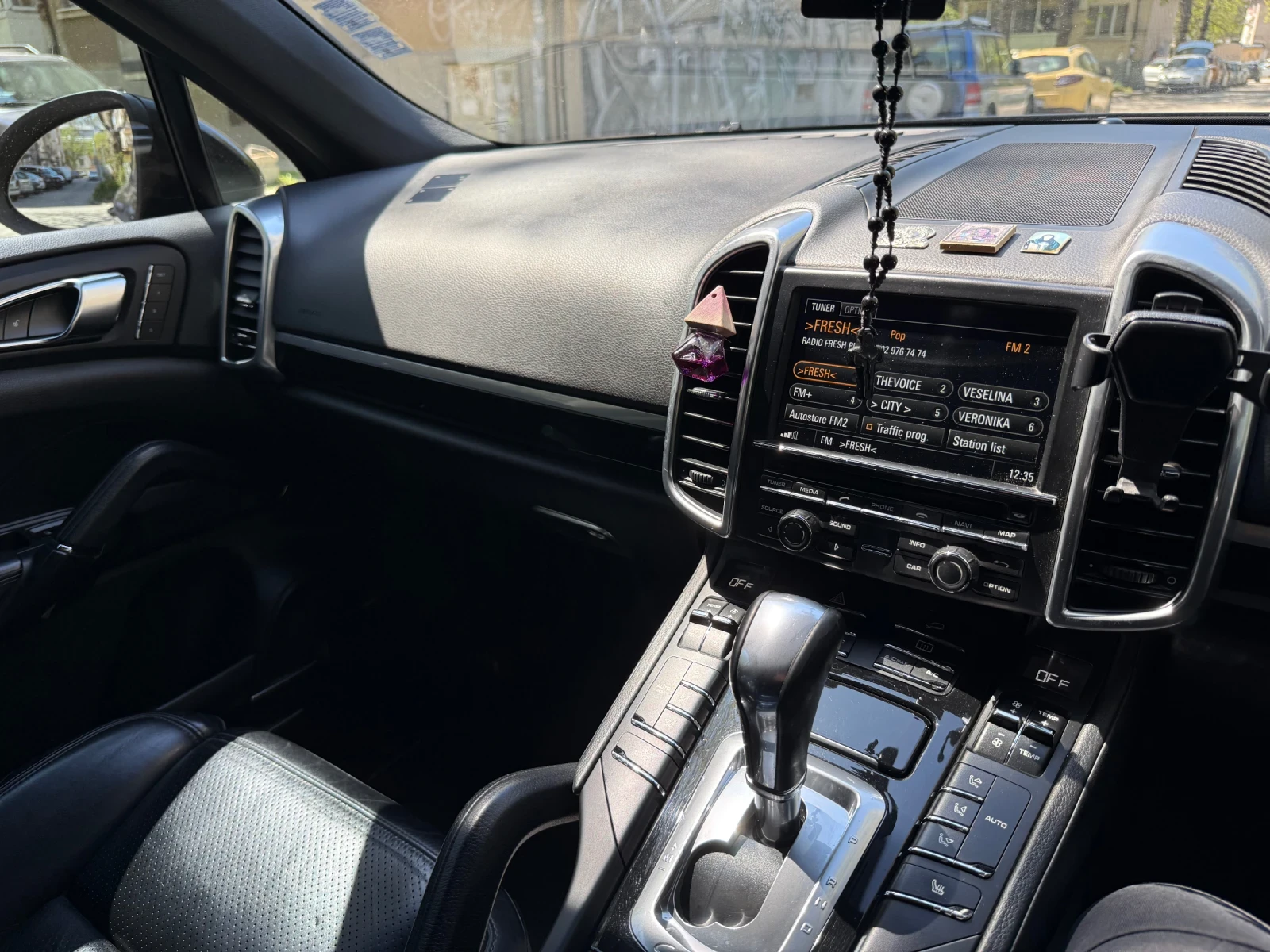 Porsche Cayenne, снимка 15 - Автомобили и джипове - 54172374