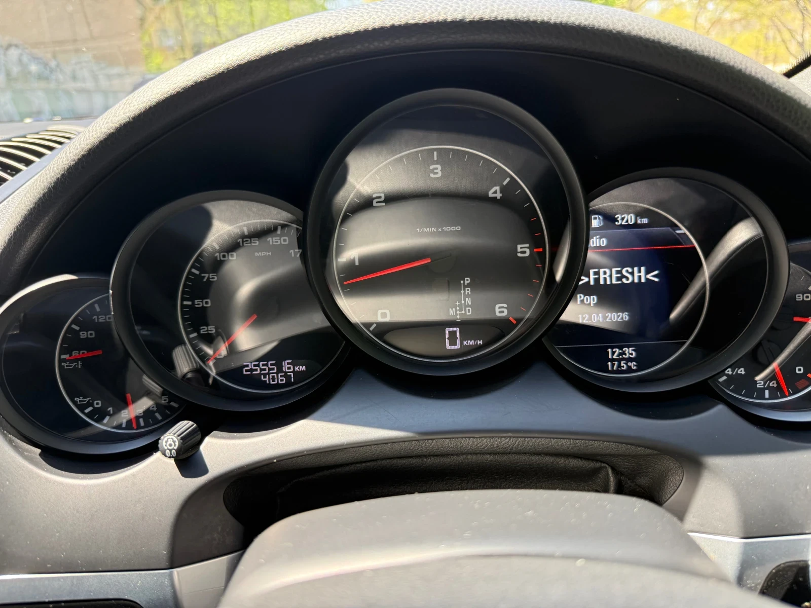 Porsche Cayenne, снимка 14 - Автомобили и джипове - 54172374