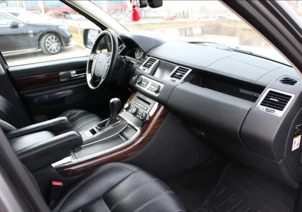 Land Rover Range Rover Sport, снимка 11 - Автомобили и джипове - 54549257