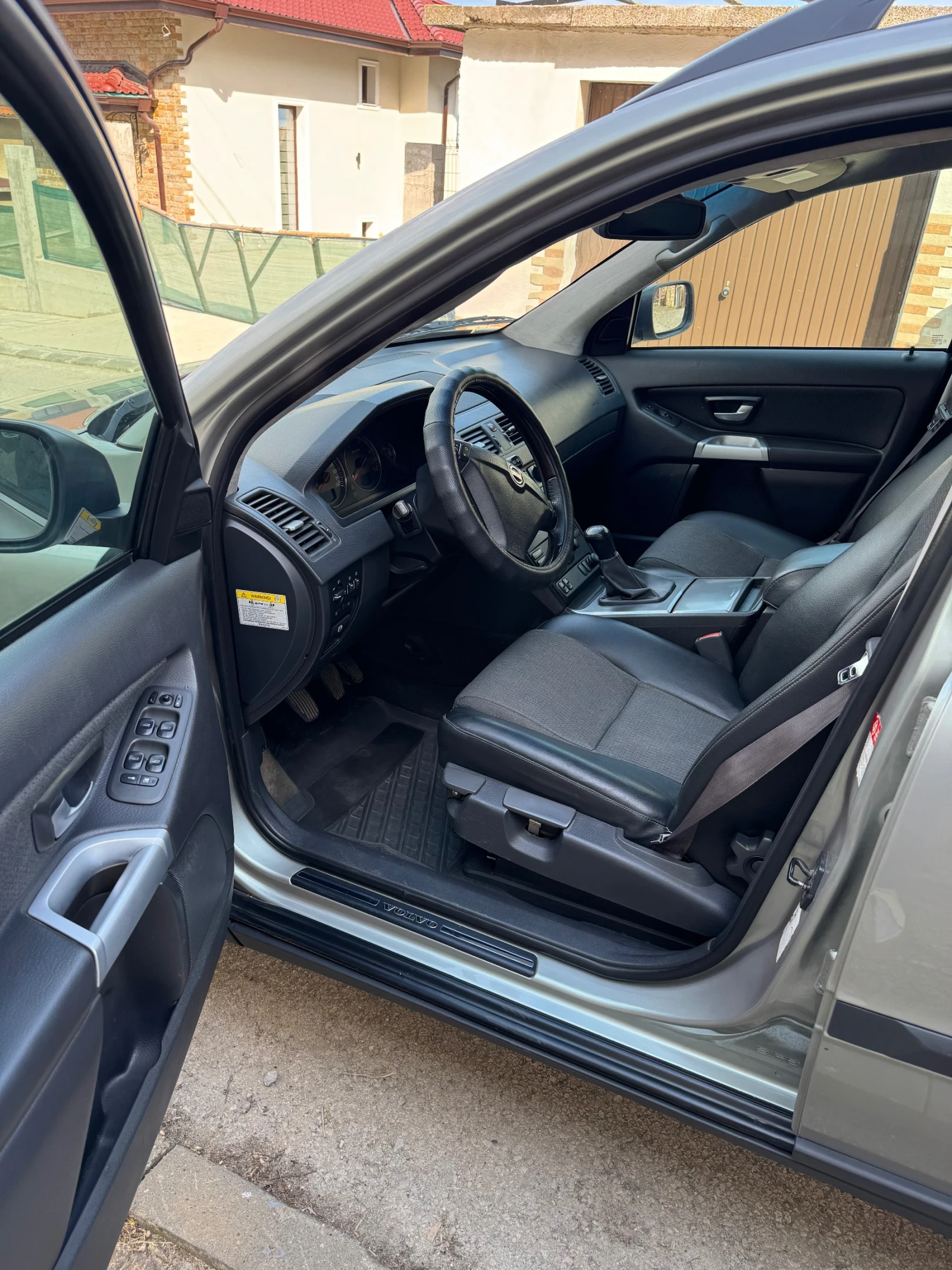 Volvo Xc90 D5, снимка 9 - Автомобили и джипове - 54634020
