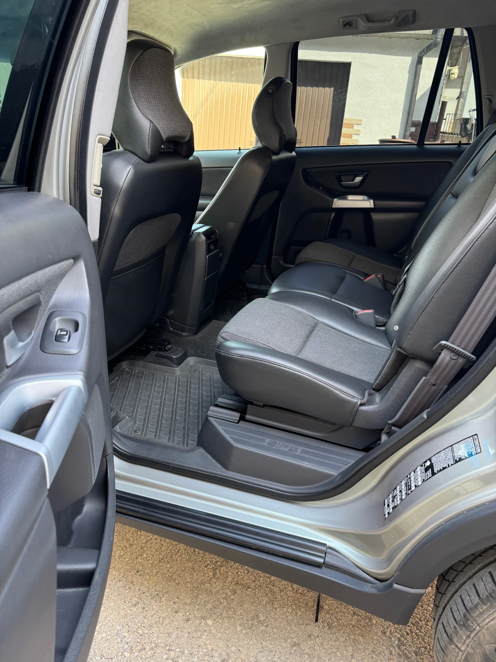 Volvo Xc90 D5, снимка 10 - Автомобили и джипове - 54634020