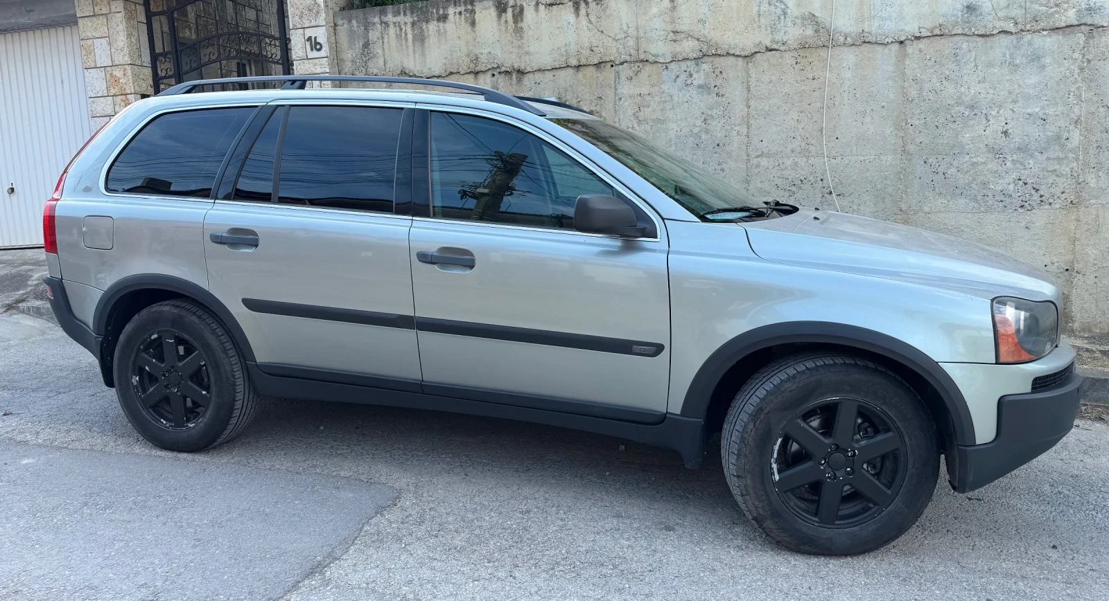 Volvo Xc90 D5, снимка 3 - Автомобили и джипове - 54634020