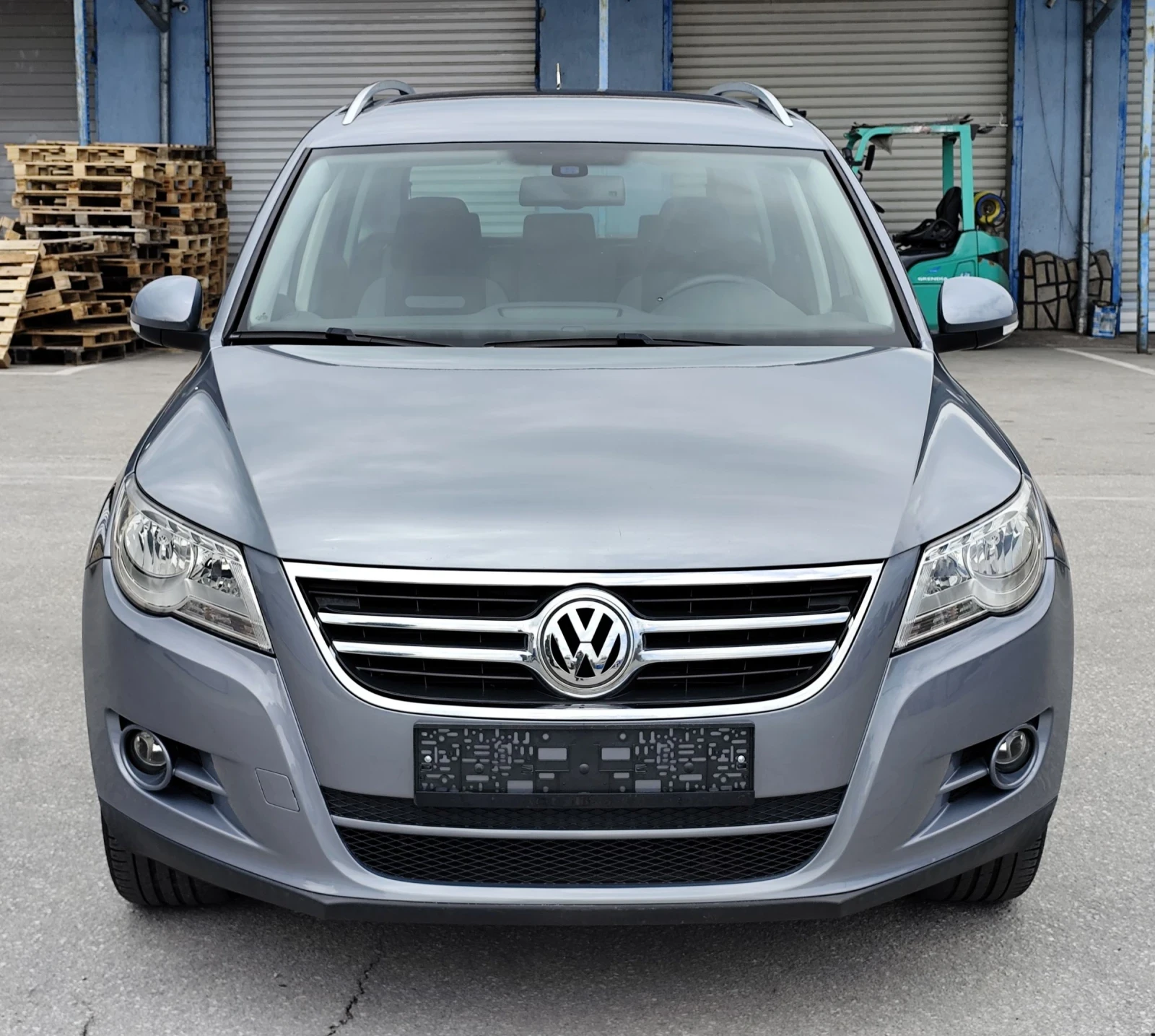 VW Tiguan 2.0TDI-140кс.-4-MOTION-DSG-6, снимка 2 - Автомобили и джипове - 54634410