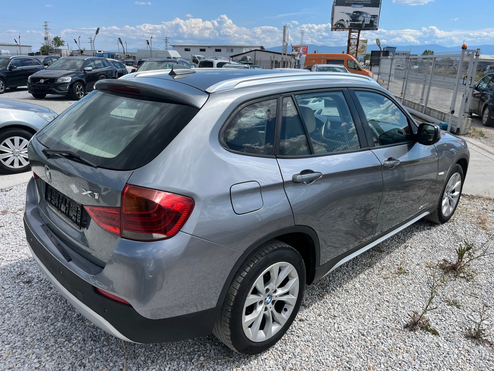 BMW X1 2, 0 D Автомат, Кожа, 4х4, Нави, Ксенон, снимка 3 - Автомобили и джипове - 55198650