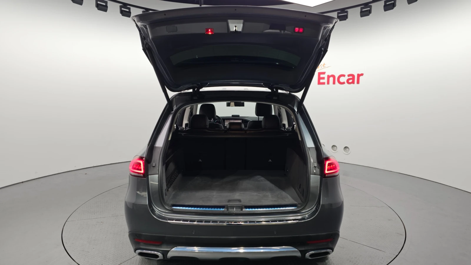 Mercedes-Benz GLE GLE300d 4MATIC | LED | подгрев | Кожа | Memory, снимка 17 - Автомобили и джипове - 56068162