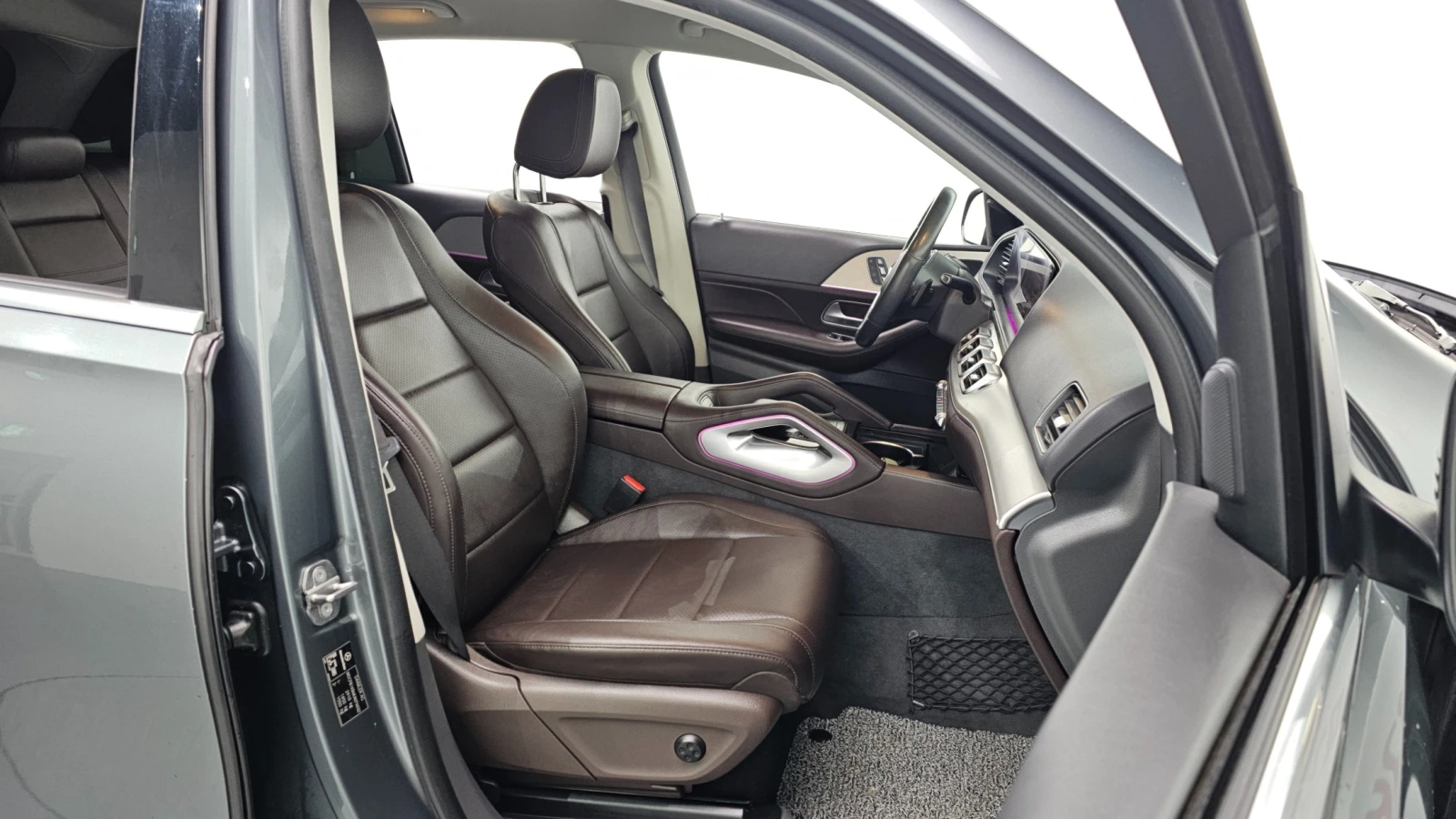 Mercedes-Benz GLE GLE300d 4MATIC | LED | подгрев | Кожа | Memory, снимка 9 - Автомобили и джипове - 56068162