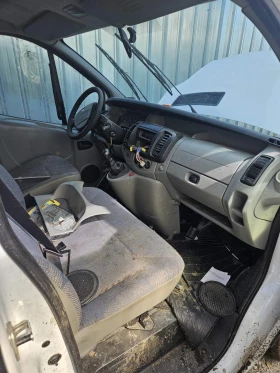 Renault Trafic 2.5dci 5+ 1 | Mobile.bg    14