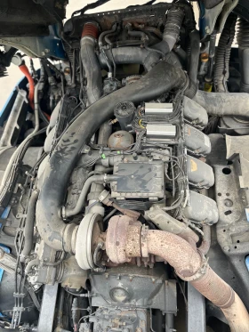 Scania R 560 R580 V8, снимка 13