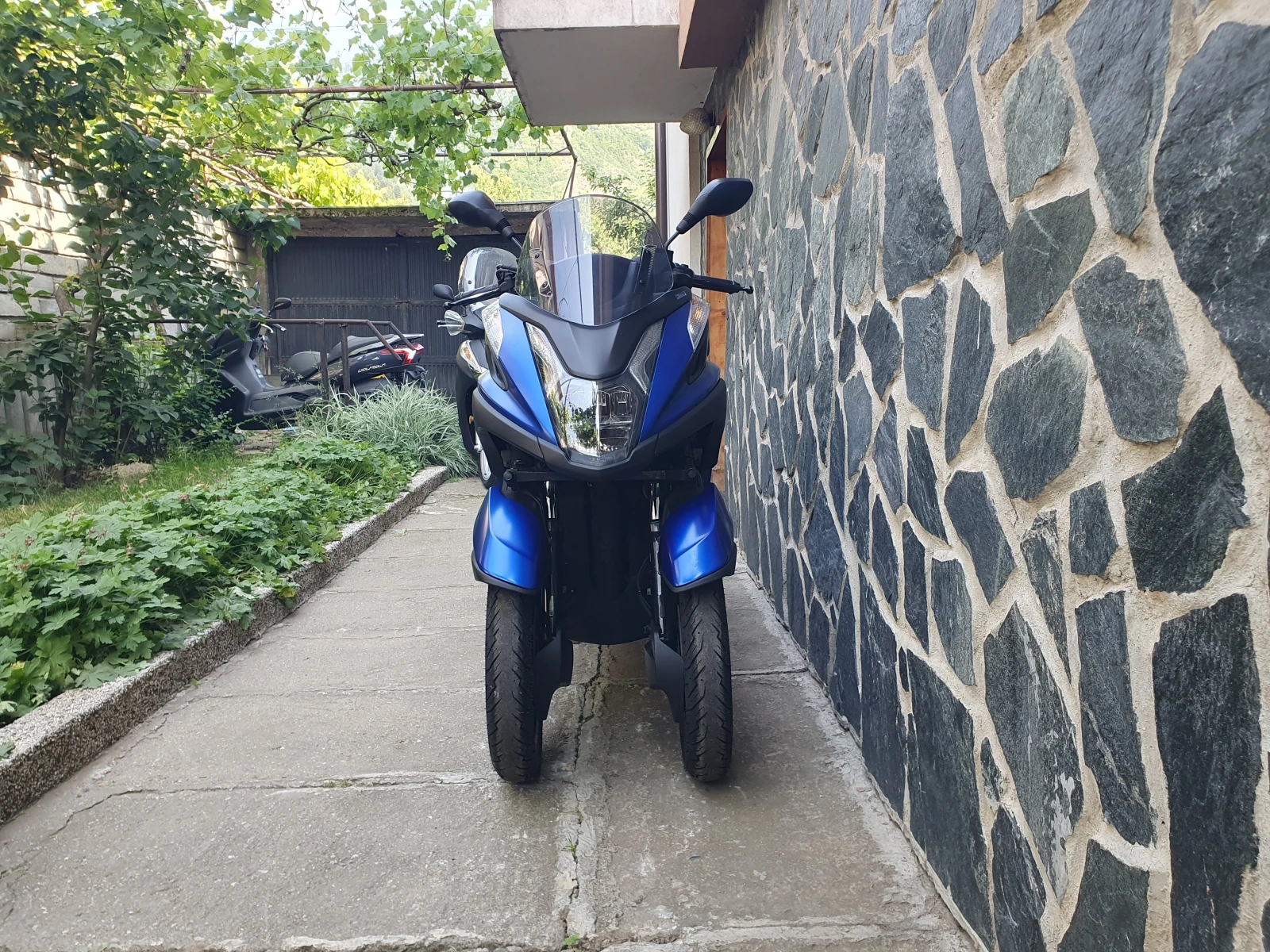 Yamaha Tricity 155i ABS Blue Core - изображение 3