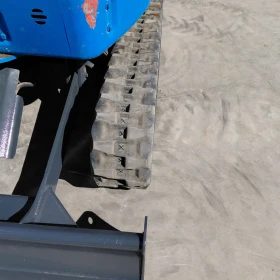 Багер Hitachi EX20U-3 * НАЛИЧЕН * , снимка 10