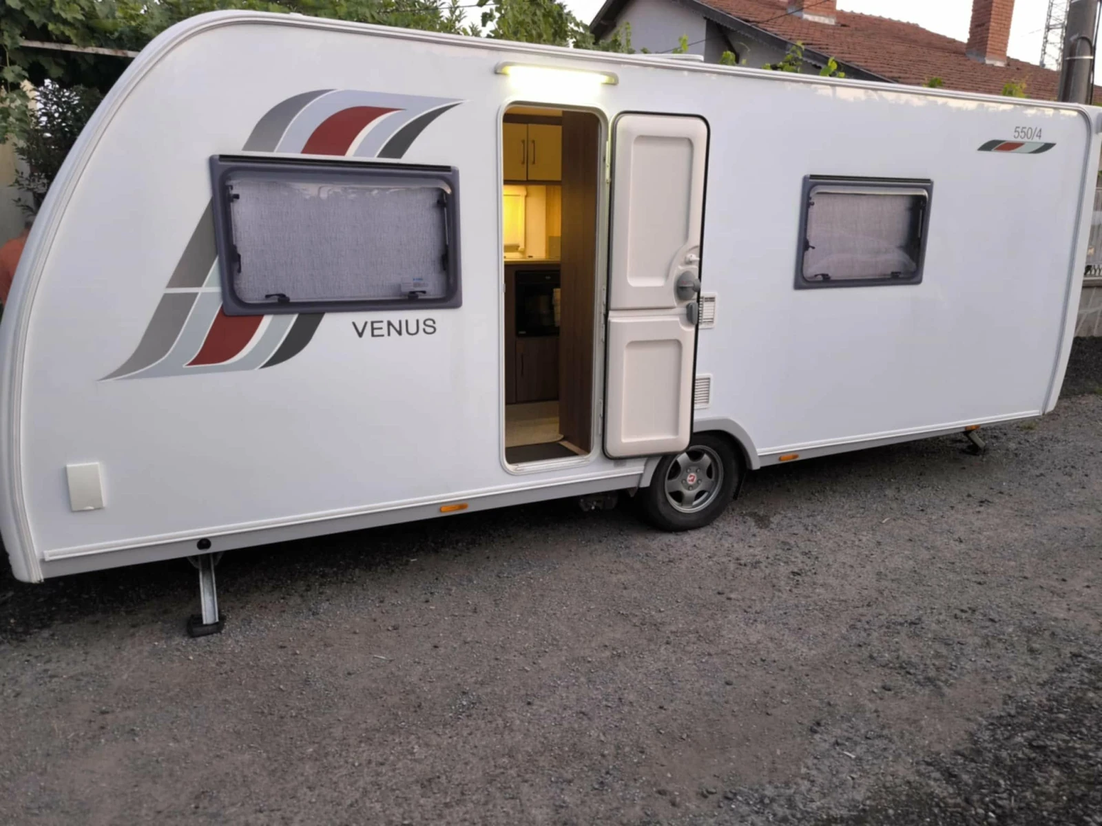 �������� Venus | Mobile.bg � ����������� 4