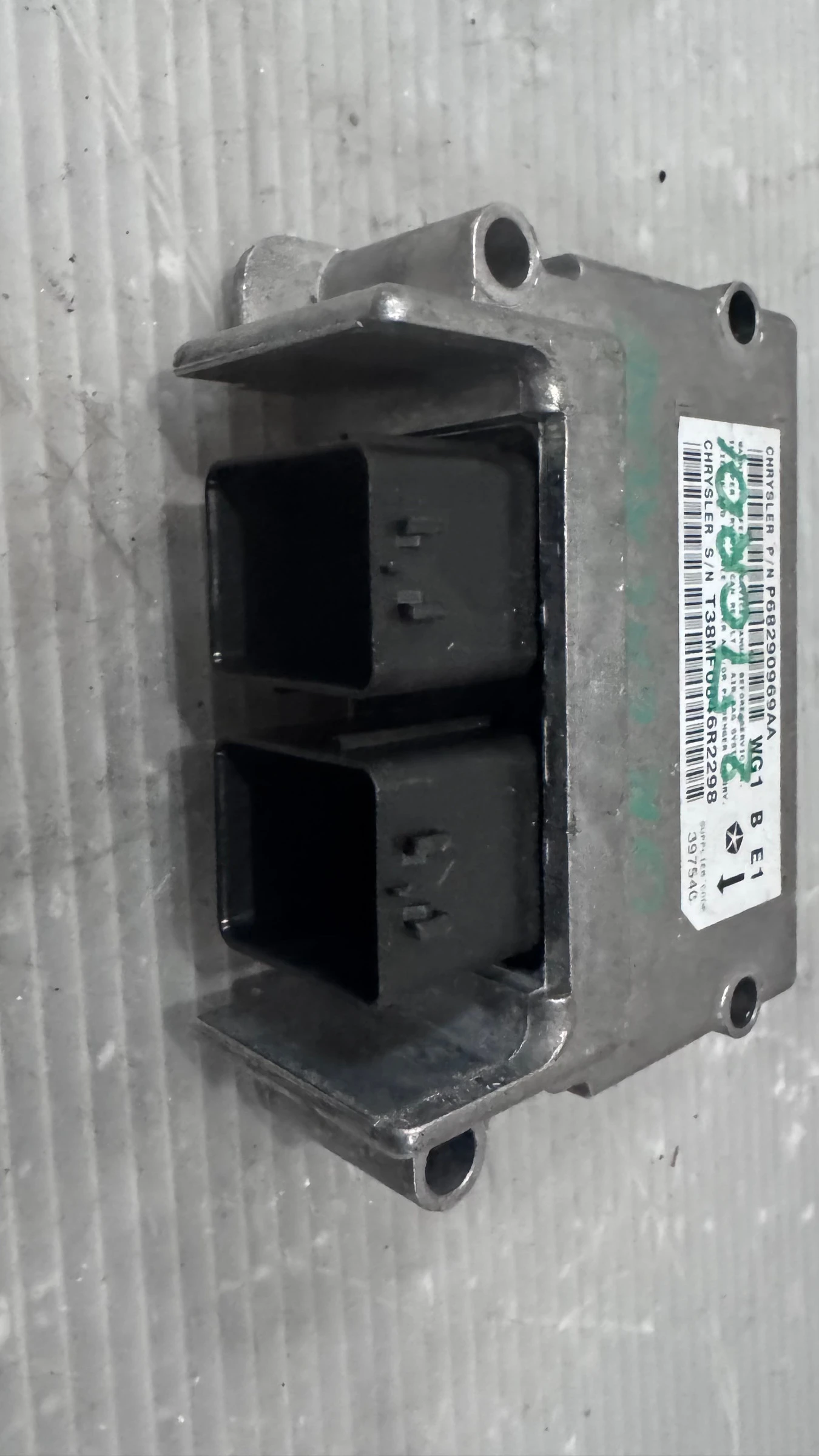 Airbag  /  /  a Jeep Cherokee - P68290969AA | Mobile.bg   2