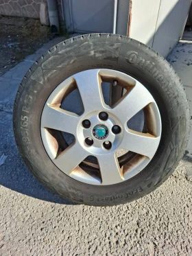 Гуми Летни 195/65R15, снимка 1