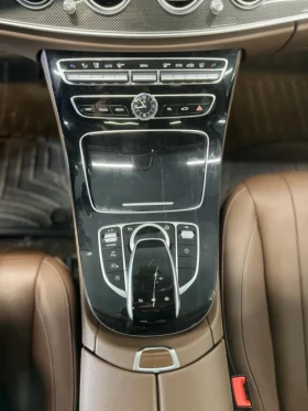 Mercedes-Benz E 400 4 MATIC * АвтоКредит (ЦЕНА ДО БГ), снимка 15