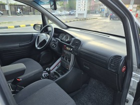Opel Zafira 1.6i/Бензин/Топ състояние!, снимка 11 - Автомобили и джипове - 45530707