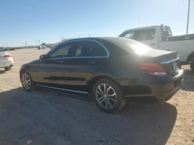 Mercedes-Benz C 300, снимка 4