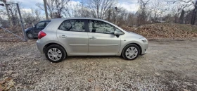 Toyota Auris 1.6 бензин 124к.с. , снимка 4