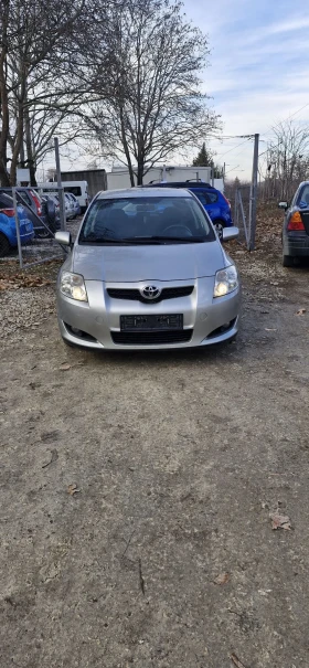 Toyota Auris 1.6 бензин 124к.с. , снимка 2