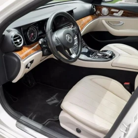 Mercedes-Benz E 300 - 31899 лв. - 94457849 | Car24.bg