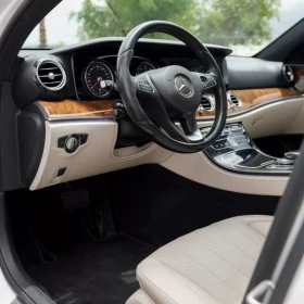 Mercedes-Benz E 300 - 31899 лв. - 94457849 | Car24.bg