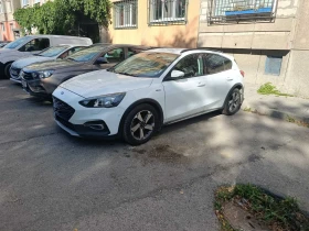     Ford Focus Active 1.0 Ecoboost 82000 / 
