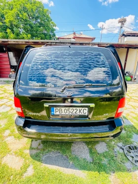 ������ Kia Carnival