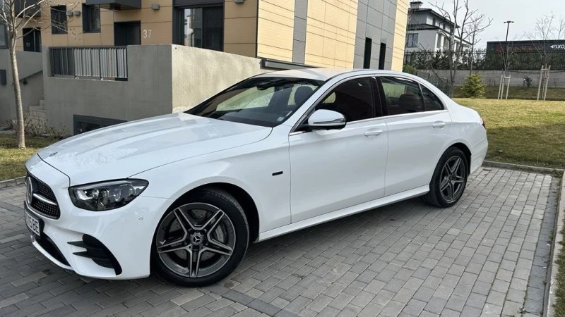 Mercedes-Benz E 300 DE AMG  320hp , снимка 9 - Автомобили и джипове - 47558740