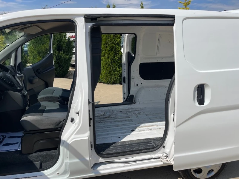 Nissan e-NV200 Evro5, снимка 16 - Автомобили и джипове - 47071525