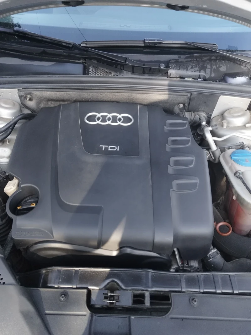 Audi A4 2.0 TD, снимка 7 - Автомобили и джипове - 47565393