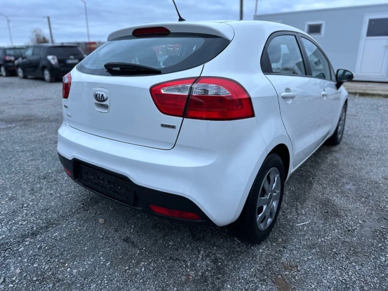 Kia Rio 1.2, снимка 7 - Автомобили и джипове - 48309660