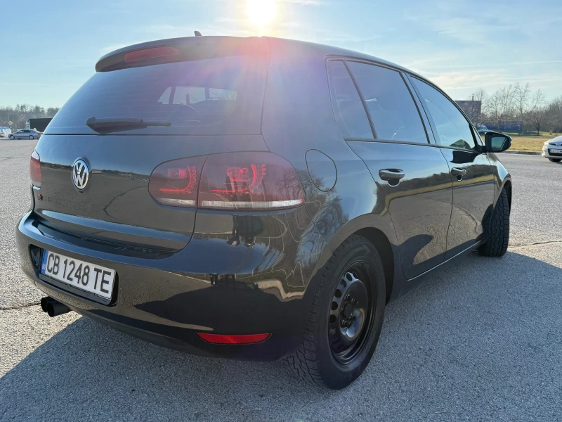 VW Golf, снимка 4 - Автомобили и джипове - 48574743