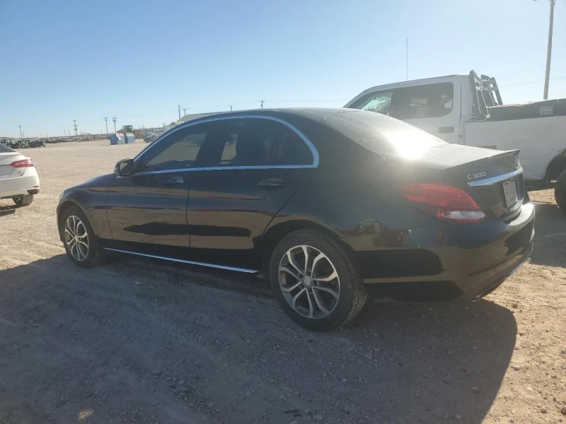 Mercedes-Benz C 300, снимка 4 - Автомобили и джипове - 48725005