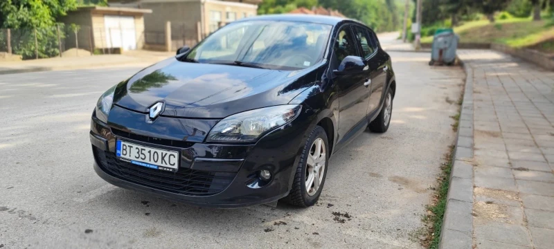 Renault Megane, снимка 1 - Автомобили и джипове - 48950455