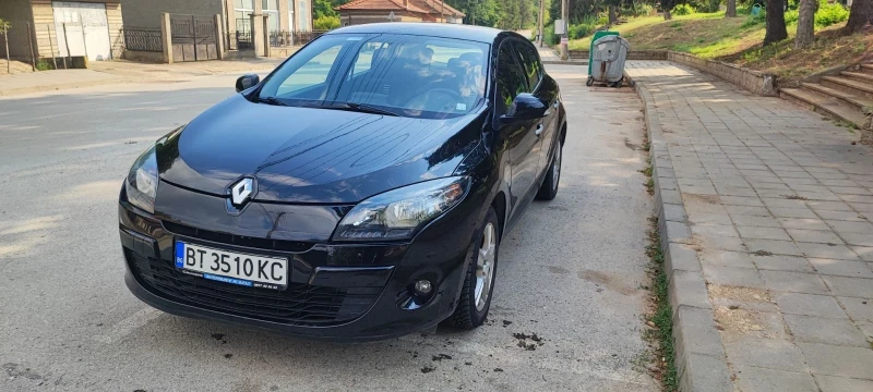 Renault Megane, снимка 2 - Автомобили и джипове - 48950455