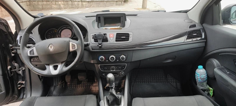 Renault Megane, снимка 5 - Автомобили и джипове - 48950455