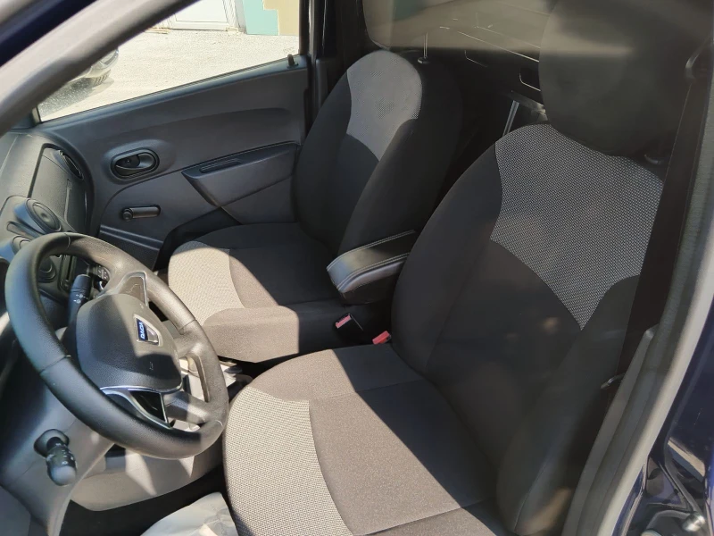 Dacia Dokker 1.6 SCe , снимка 15 - Автомобили и джипове - 51748455