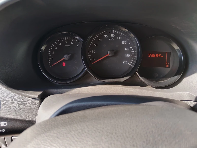 Dacia Dokker 1.6 SCe , снимка 13 - Автомобили и джипове - 51748455