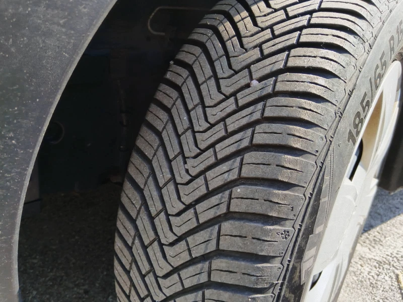 Dacia Dokker 1.6 SCe , снимка 17 - Автомобили и джипове - 51748455