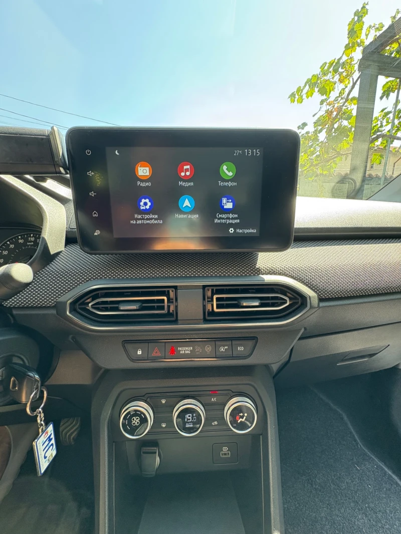 Dacia Logan 1.0 LPG в гаранция, снимка 8 - Автомобили и джипове - 52277435