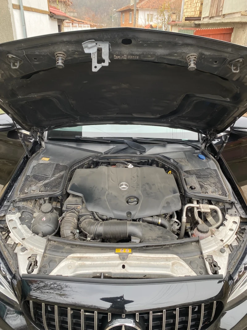 Mercedes-Benz C 220, снимка 8 - Автомобили и джипове - 52688991