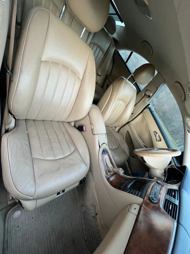 Mercedes-Benz CLS 350 ГАЗ* ОБДУХВАНЕ* 4ХПОДГРЕВ* ЩОРА* НАВИ* МАСАЖ* АМГ*, снимка 14 - Автомобили и джипове - 52893716