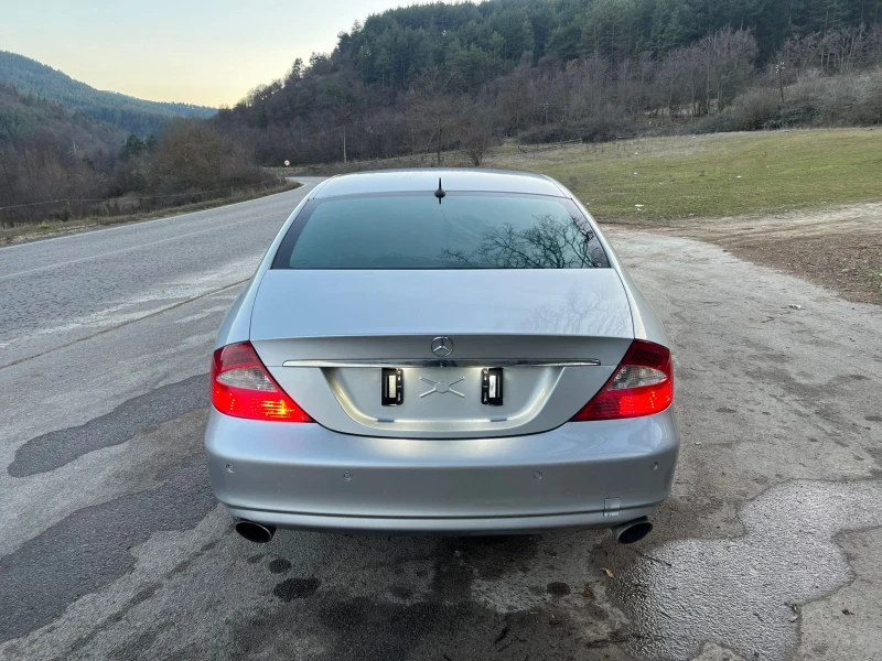 Mercedes-Benz CLS 350 ГАЗ* ОБДУХВАНЕ* 4ХПОДГРЕВ* ЩОРА* НАВИ* МАСАЖ* АМГ*, снимка 6 - Автомобили и джипове - 52893716