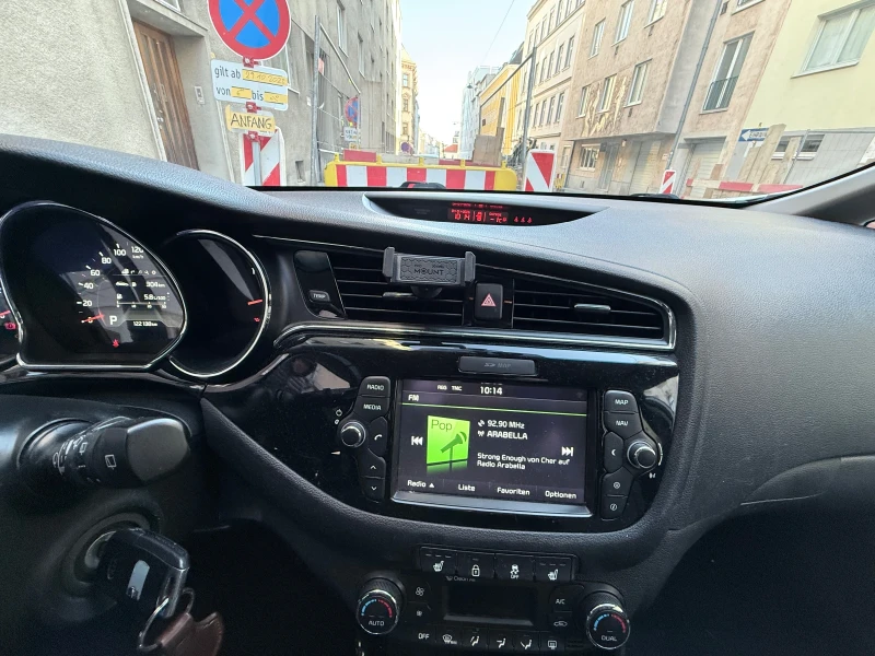 Kia Ceed Kia cee d 1.6 CRDi Diesel Automatik | 100 kW (136 , снимка 10 - Автомобили и джипове - 52972083